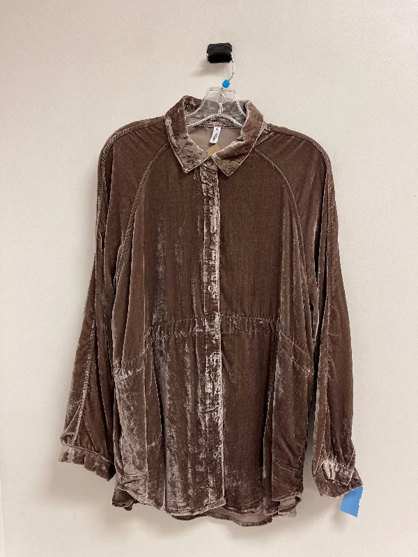 Top Long Sleeve By Wishlist In Brown, Size: L